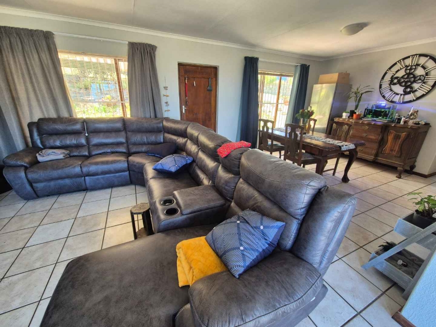 3 Bedroom Property for Sale in Dana Bay Western Cape